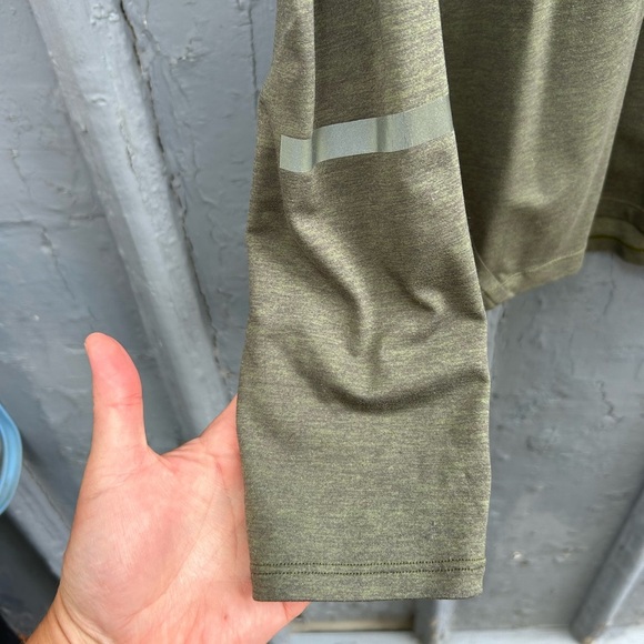 New Balance 0683 Dry Flex Athletic Long Sleeve, Approx Small - Picture 4 of 9